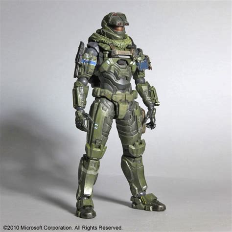 New Photos Of PlayArts Kai Halo Reach Figures - The Toyark - News