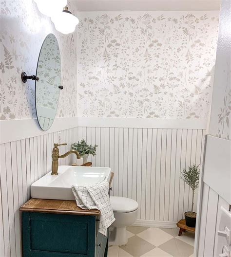 19 Beadboard Bathroom Ideas That Will Never Go Out Of Style