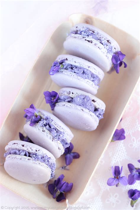 Violet Macarons Edible Flowers Recipes Cute Desserts Macaroons