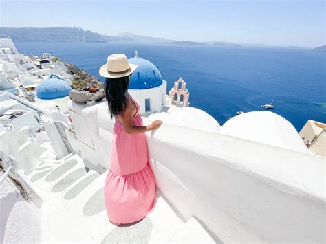 Santorini: The Enchanting Cycladic Gem