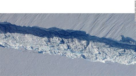 Antarctic Ice Shelves Tearing Apart Says Study Cnn