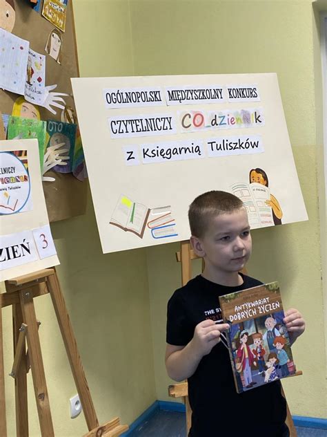 Czytamy w bibliotece szkolnej dzień 3 Szkolne Blogi