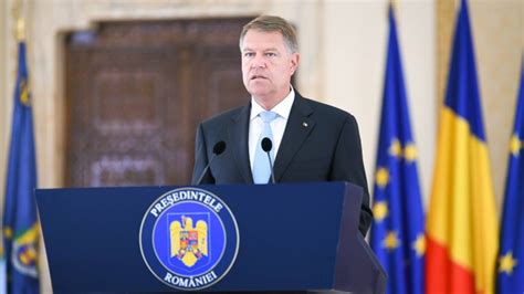 Pre Edintele Rom Niei Klaus Iohannis A Semnat Mai Multe Decrete Iat