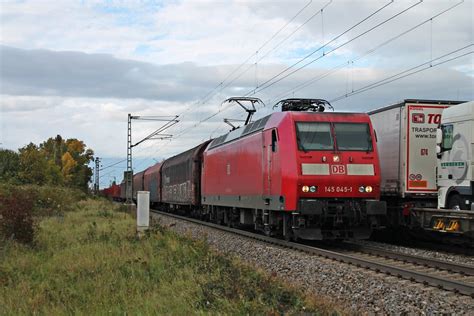 Mit einem gemischten Güterzug Mannheim Rbf Basel Bad Rbf fuhr am 05