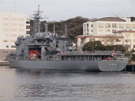 個別「 海上自衛隊 ちよだ 長浦港に停泊中の潜水艦救難母艦「ちよだ」。」の写真、画像 120115 横須賀港 Echigoyas