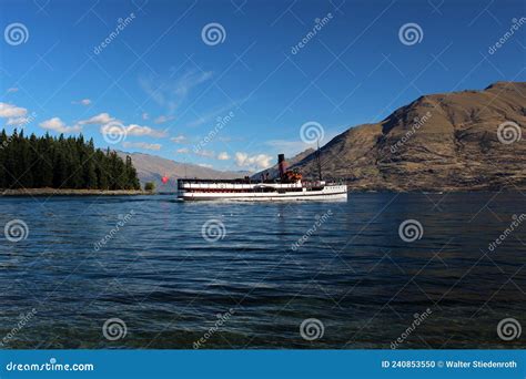 Pruebas De Vapor Earnslaw En El Lago Wakatipu Queenstown Nueva Zelanda