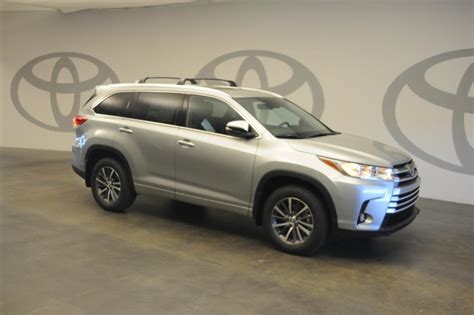 New 2018 Toyota Highlander Xle Xle V6 Awd In St Augustine Beaver Toyota St Augustine