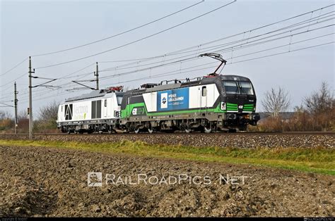 Siemens Vectron Ac Operated By Wiener Lokalbahnen Cargo Gmbh