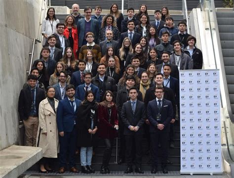 21 Estudiantes Y Alumni De Derecho UDP Participaron Del EY Bootcamp Tax