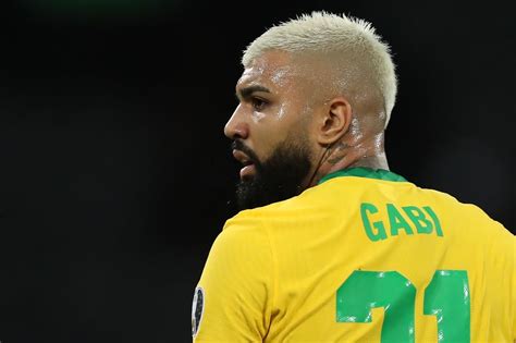 Pai De Gabigol Rasga O Verbo Ap S Elimina O Da Sele O Brasileira