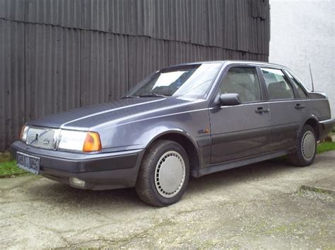 VOLVO 460 Gle 1 7 I 1991 God