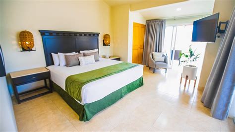 Rooms Deluxe Master Suite Tesoro Los Cabos