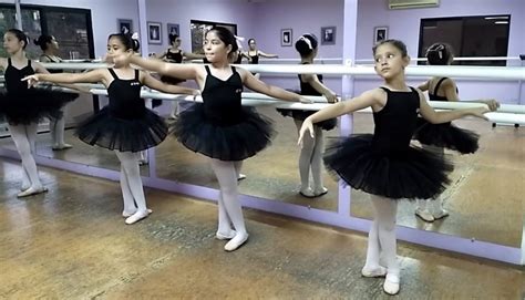 Escuela Nacional De Danza “mercedes Agurcia Membreño” Secapph