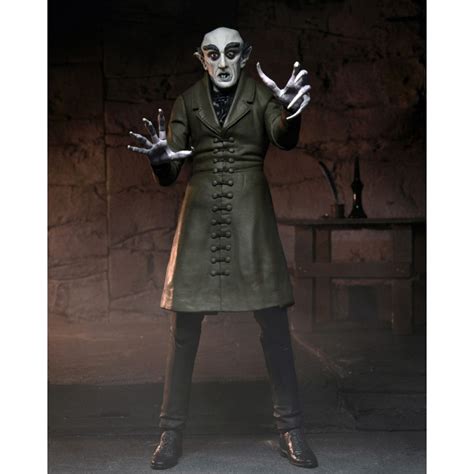 Nosferatu Figurine Ultimate Count Orlok Cm