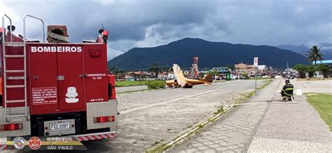 Avião de pequeno porte cai em Ubatuba 012 News A Notícia a Um