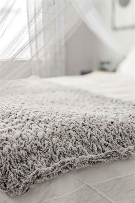 Easy DIY Knit Blanket - No Sewing Required! - Pine and Poplar