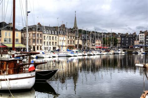 The old port of Honfleur. editorial photo. Image of famous - 139808191