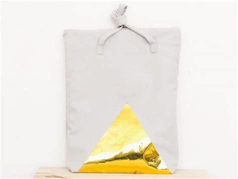 Love Gold? Try These 40 DIY Gold Leaf Paper Crafts • Cool Crafts