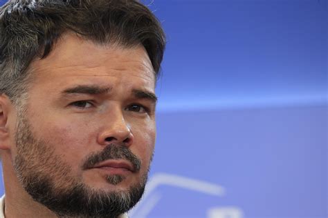 Rufián solo necesita 6 palabras para