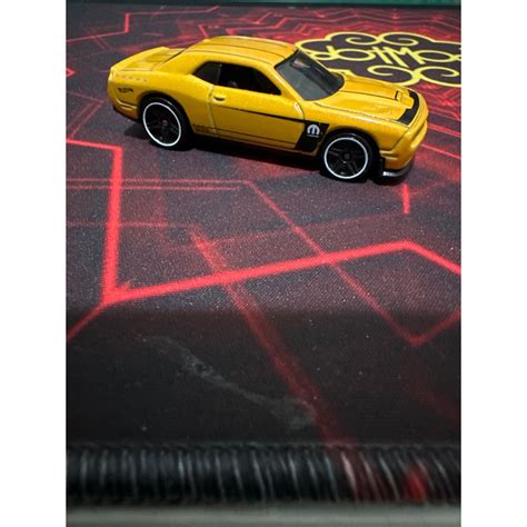 Hot Wheels 15 Dodge Challenger SRT Loose Shopee Malaysia