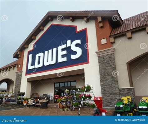 Lowe S Home Improvement Store Editorial Image - Image of entrance, sign ...