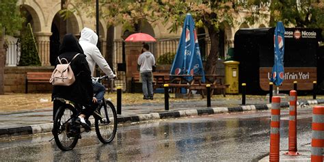 Sıcaklık yarından itibaren düşüyor pazara kadar havanın yağmurlu