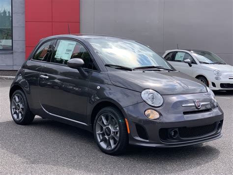 New 2019 FIAT 500 Pop Hatchback In Portland F0419010 Ron Tonkin FIAT