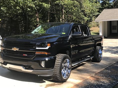 Biggest Tires On 2020 Silverado With Leveling Kit