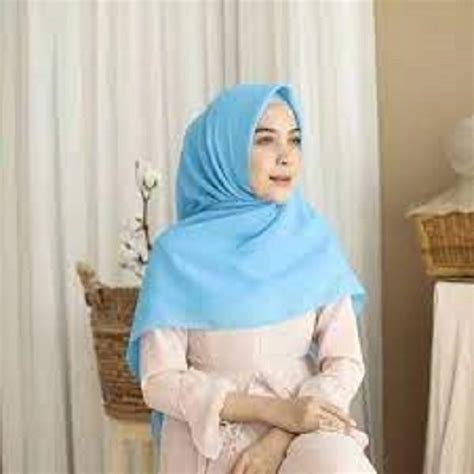 Jual Kerudung Bella Square Polos Premium Biru Muda Murah Jilbab Segi