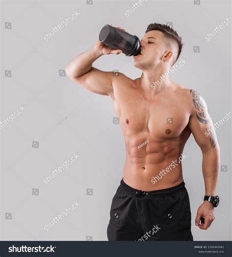 Athletic Muscular Handsome Guy Naked Sporty Stock Photo 2145447641 Shutterstock