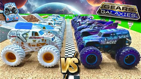 Toy Diecast Monster Truck Racing Tournament Round 31 Spin Master Monster Jam Gears 🆚