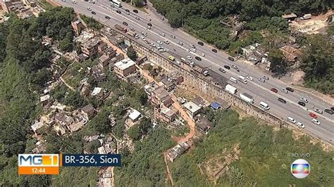 Sobe para 32 número de moradias que devem ser desocupadas no Morro do