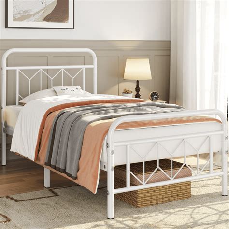 Yaheetech Full Size Vintage Metal Bed Frame With Diamond Pattern Heavy