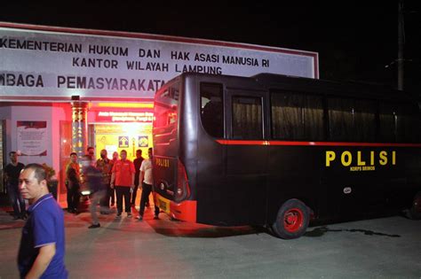 Bandar Narkoba Di Lapas Kelas Iia Kalianda Dipindahkan Ke Nusakambangan