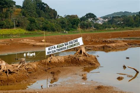 Estiagem em SC deixa 30 municípios em situação crítica para falta de