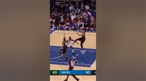 Giannis Jumps Over Tim Hardaway Youtube