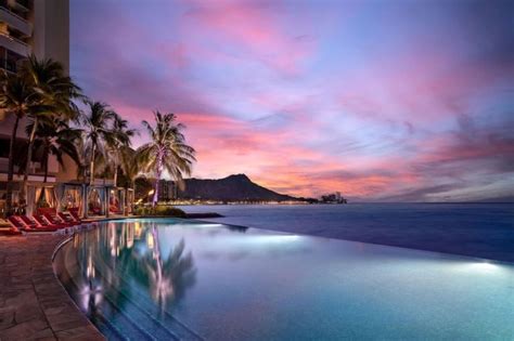 The 9 Best Hotels in Waikiki & Honolulu - Grace & Lightness Magazine