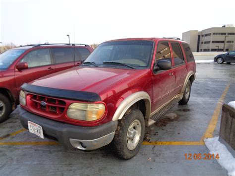 1999 Ford Explorer Eddie Bauer By Eyecrunchyfraug On Deviantart