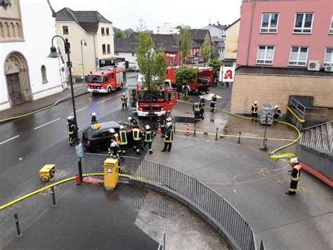 PKW Brand in Tiefgarage Einsatzbericht Rösrath