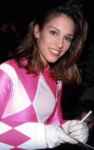 Amy Jo Johnson Aka Pink Power Ranger R Nostalgia