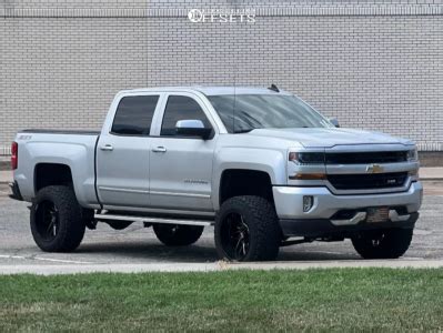 Chevrolet Silverado With X Arkon Off Road Mandela And