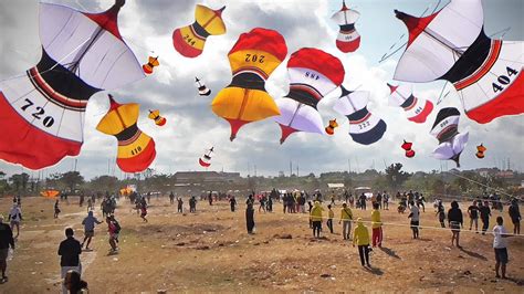 BANYAK YANG MENGHUJAM BUMI SENGITNYA LOMBA JANGGAN BUNTUT PELAYANG