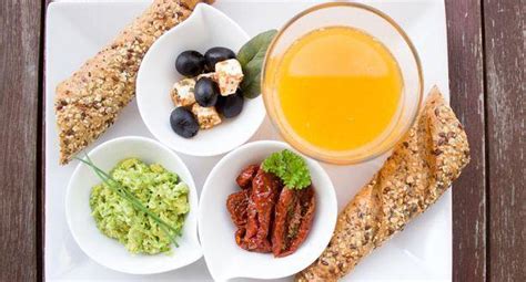 5 Alimentos Que No Deben Faltar En El Desayuno Estilo De Vida Perucom