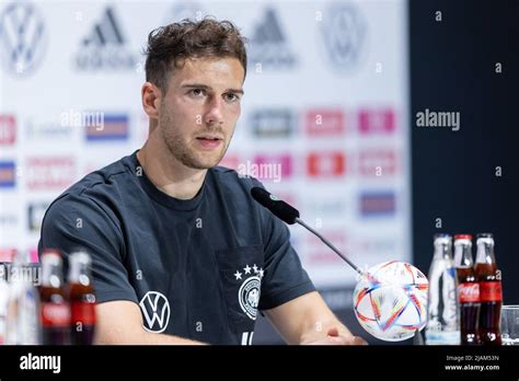 Leon Goretzka Hi Res Stock Photography And Images Alamy