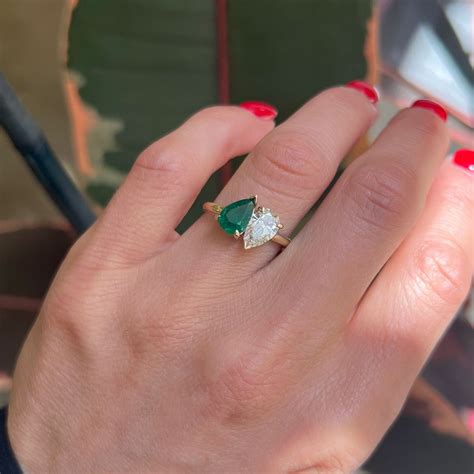 Pear Shaped Emerald And Diamond Toi Et Moi Ring Berlinger Jewelry Pear Engagement Ring