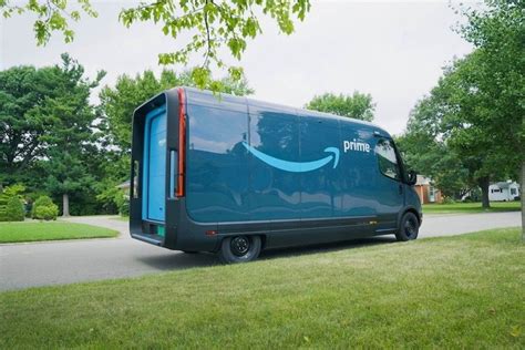 Amazon亞馬遜投資10億歐元打造歐洲電動車隊！ 車壇新訊 國際車訊 發燒車訊