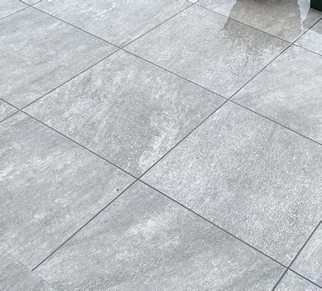 Pave World Lake Quartz Grey Vitrified Porcelain Paving Rhino