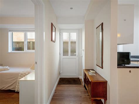 Detached House For Sale With 5 Bedrooms Polhill Avenue Bedford Fine