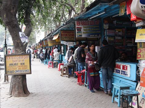 Hello Talalay: Book Stalls In Kolkata