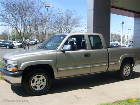 Light Pewter Metallic Chevrolet Silverado Ls Extended Cab X